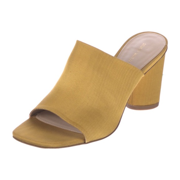 ☀️Stuart Weitzman block heel slides - Picture 1 of 9